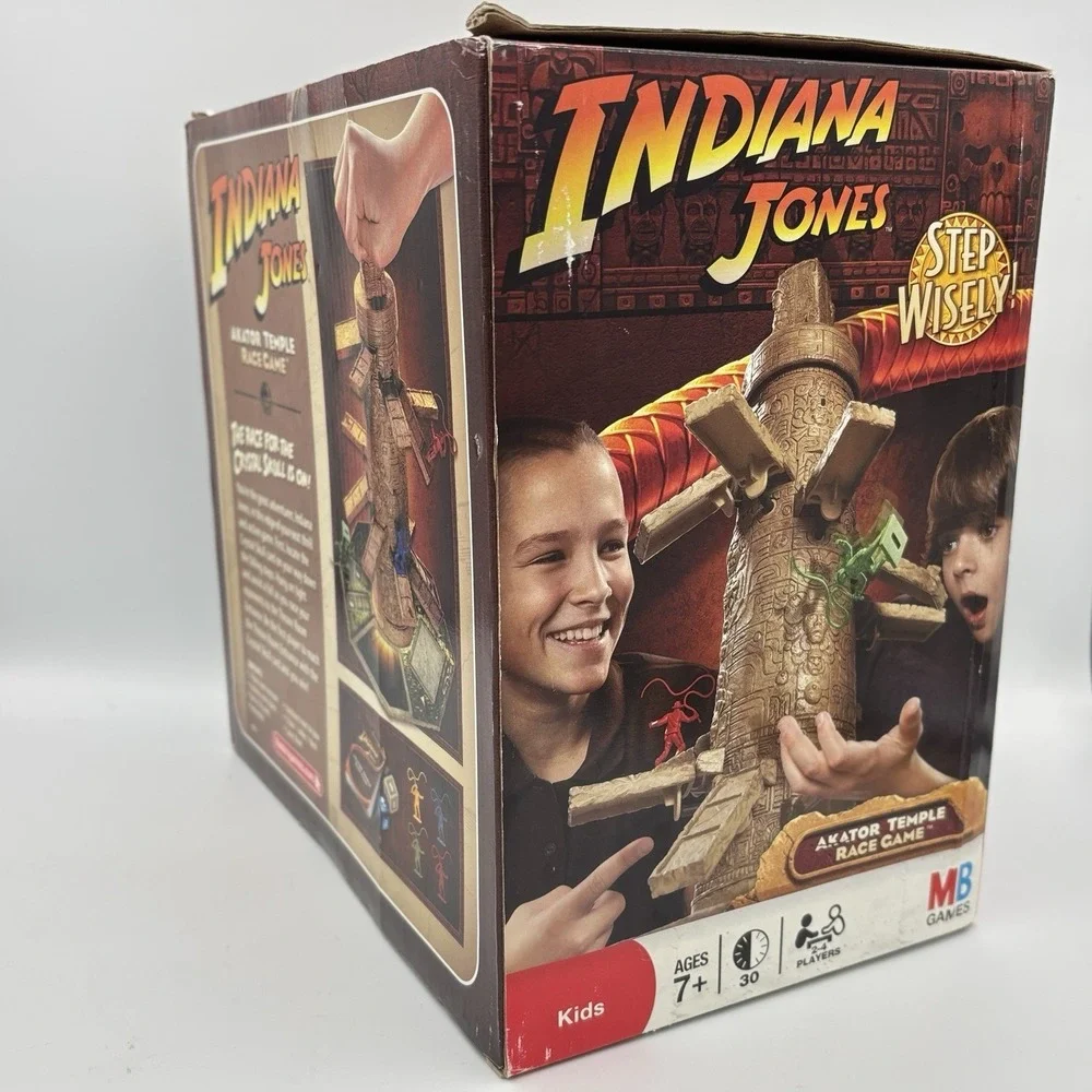 INDIANA JONES Akator Temple Race Game Movie Hasbro Milton Bradley 2008 NEW